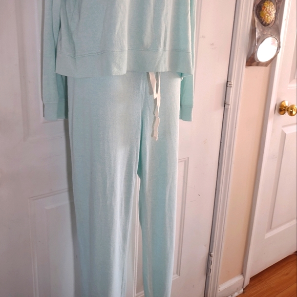 J. Crew Jogger Set. Sizes Top XL Pant L - Picture 8 of 13
